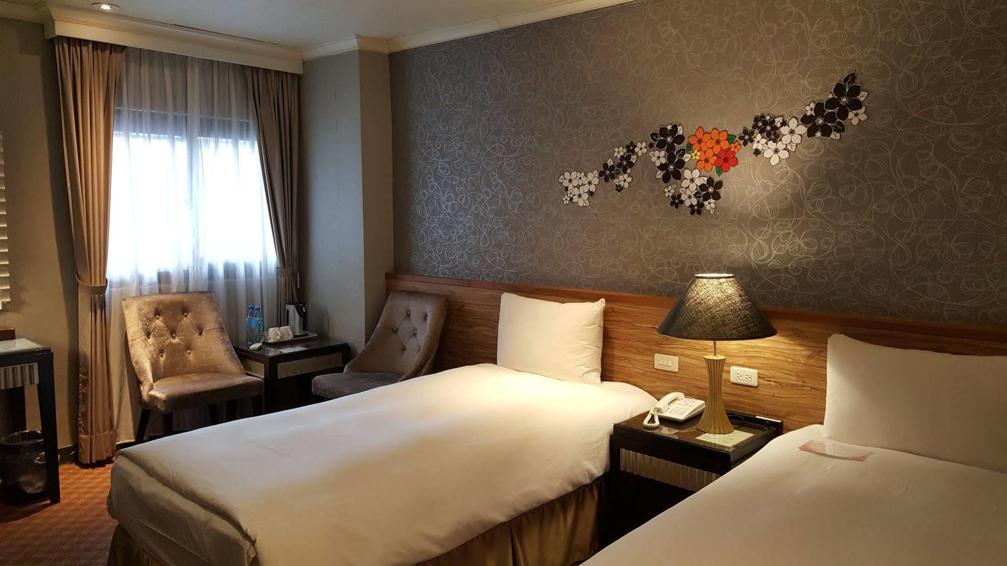 Astar Hotel Taipei Exteriör bild
